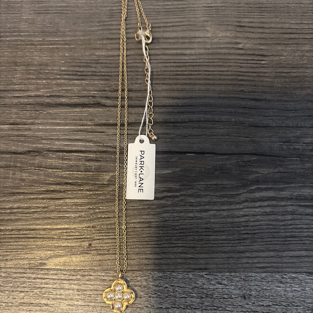 Praline Necklace